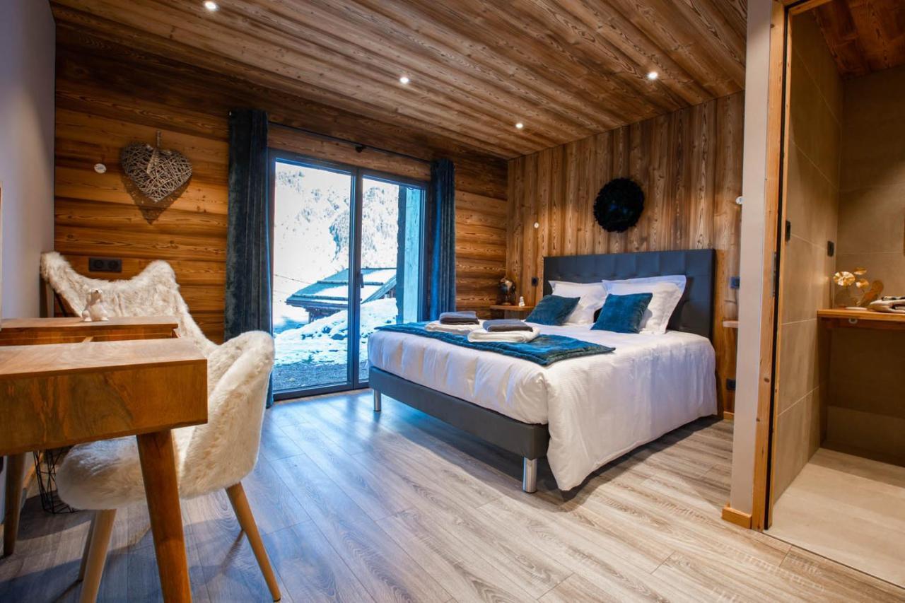 Les Mazots Des Fees Bed & Breakfast Morzine Room photo